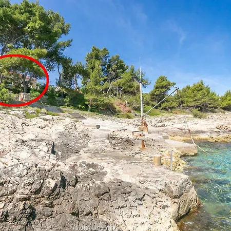 Secluded Fisherman's Cove Fabrice, Solta - 8692 펜션