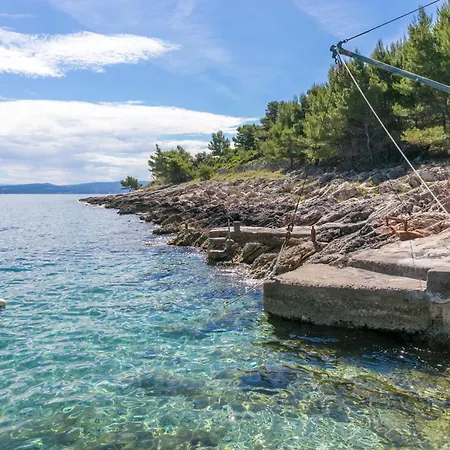 Дом отдыха Secluded Fisherman's Cove Fabrice, Solta - 8692 Грохоте