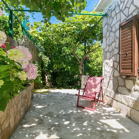 Secluded Fisherman's Cove Fabrice, Solta - 8692
